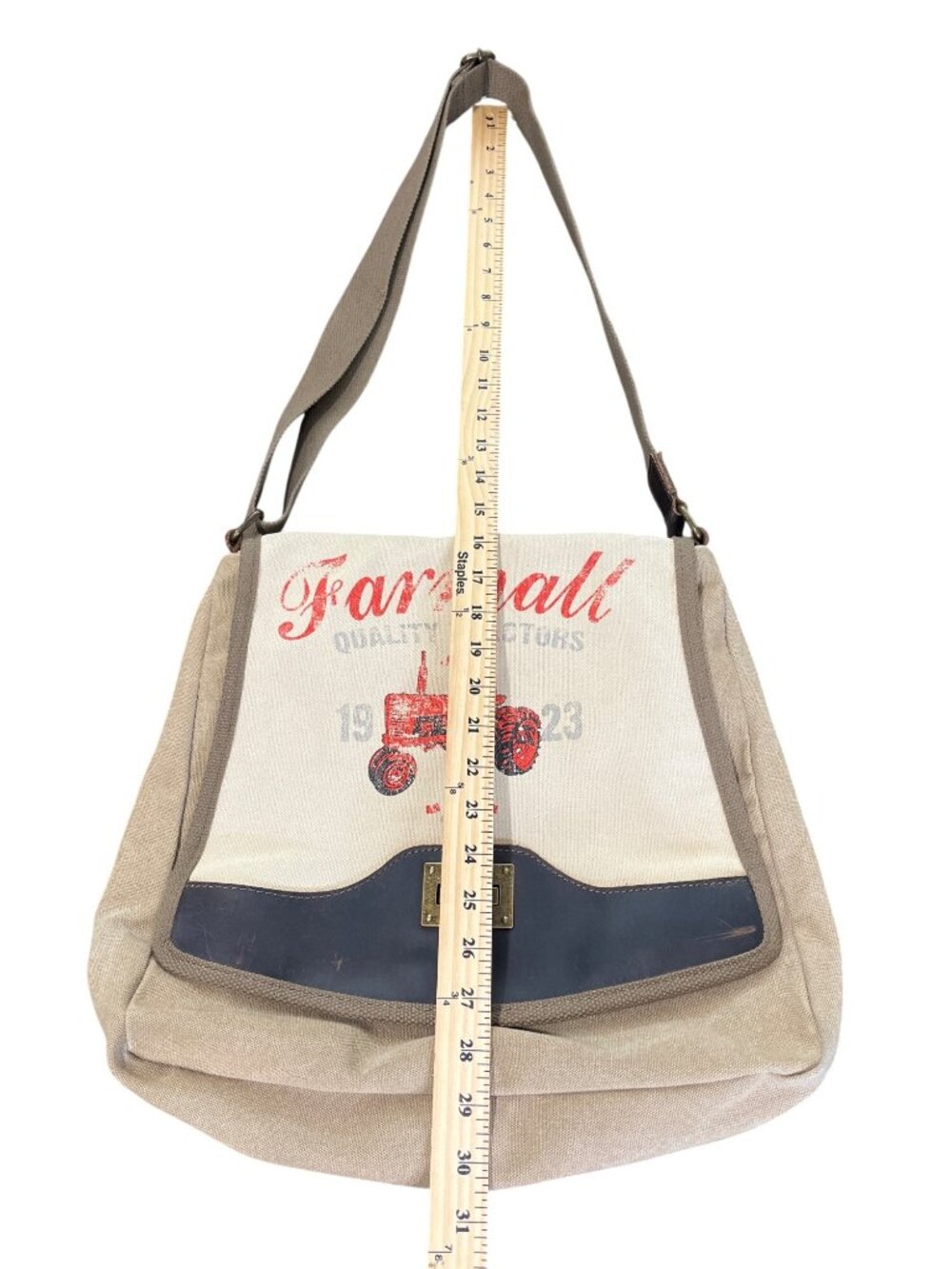 Selina Vaughan Farmall Case Iil Tractor Messenger Bag Canvas Leather - Picture 4 of 9